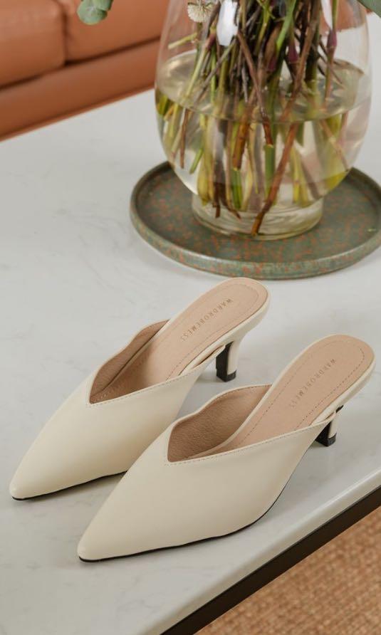 ivory pointed heels