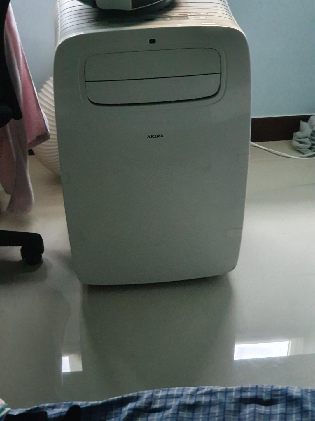 Portable aircon 12000 btu (rental), TV & Home Appliances, Air