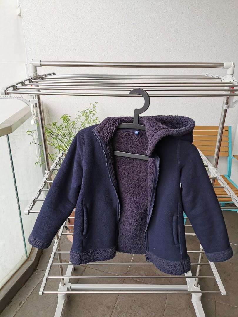 Uniqlo store girls coat