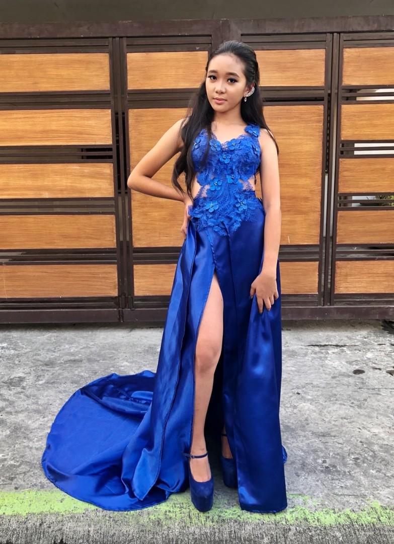 Royal blue gown sales for js prom