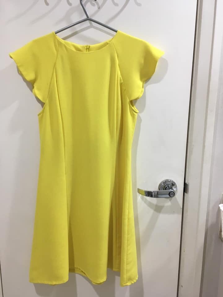 Sfera Sunny Yellow Dress Women S Fashion Dresses Sets Dresses On Carousell
