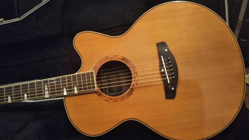 Yamaha Compass CPX-10 Jumbo Size Acoustic Guitar 木結他, 興趣及 