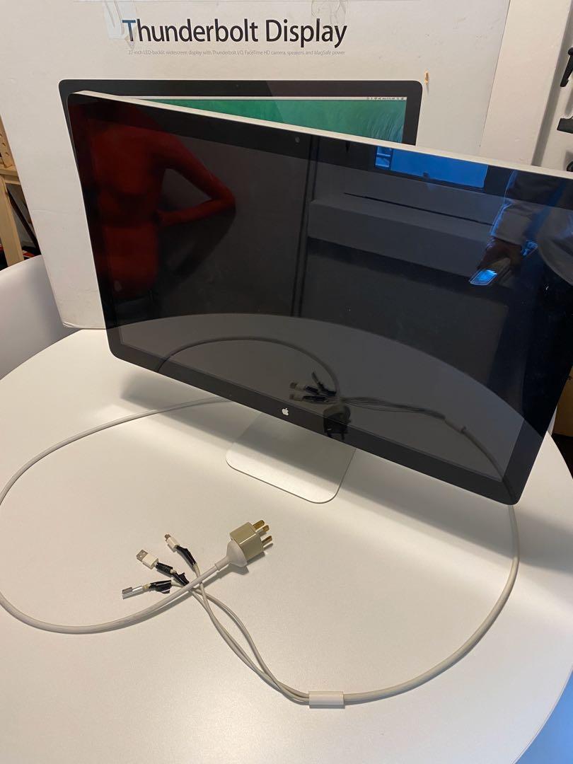 Apple Led Cinema Display 27 Inch Works Perfectly Electronics Computer Parts Accessories On Carousell