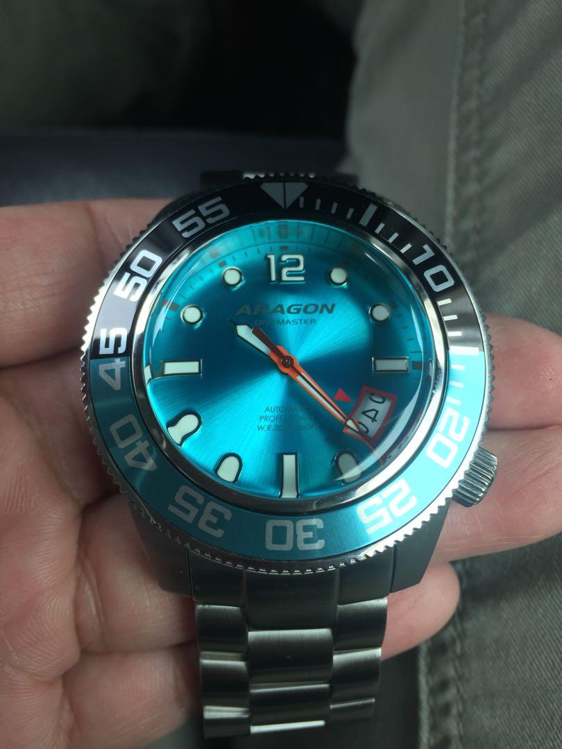 Aragon watches new arrivals for sale
