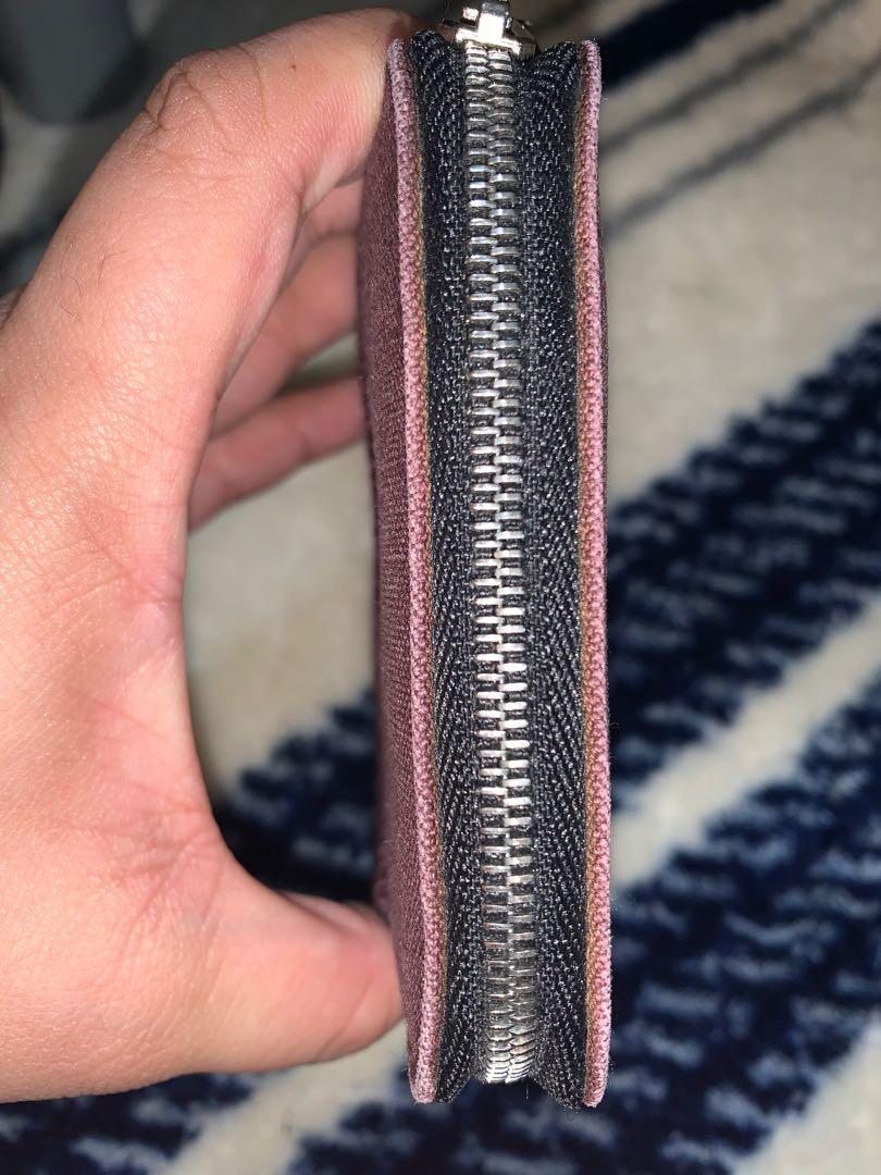 Authentic Excellent condition Hermes wallet passport holder (Category: Luxury Bags & Wallets) located in Quezon City. Submitted by luxuryphloved (Listing ID 276104985, Image 3). Description: Authentic Excellent condition Hermes wallet Japan bought With hangtag No tears or holes, not faded Nice color! Sf c/o buyer.