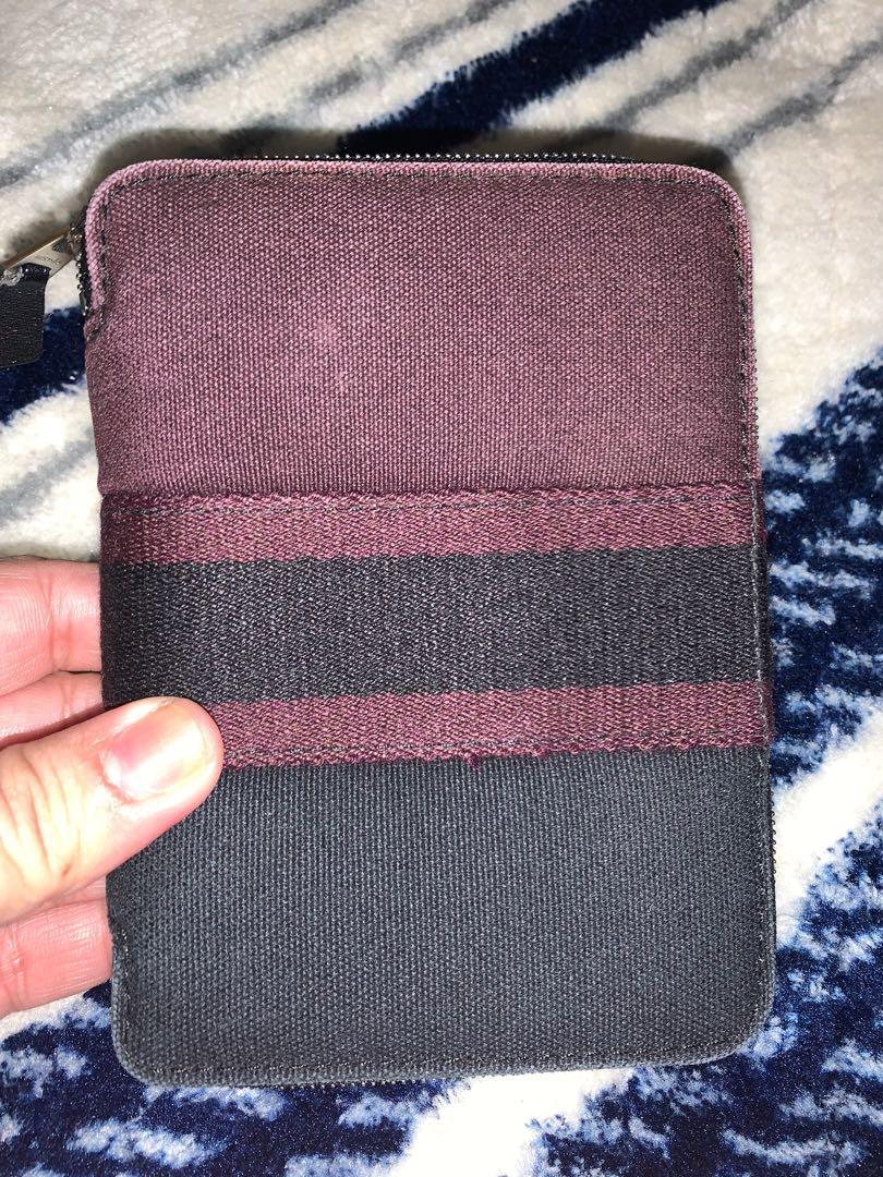 Authentic Excellent condition Hermes wallet passport holder (Category: Luxury Bags & Wallets) located in Quezon City. Submitted by luxuryphloved (Listing ID 276104985, Image 1). Description: Authentic Excellent condition Hermes wallet Japan bought With hangtag No tears or holes, not faded Nice color! Sf c/o buyer.