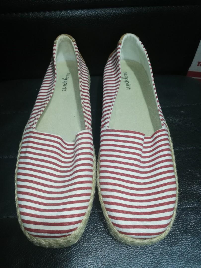 easy spirit espadrilles