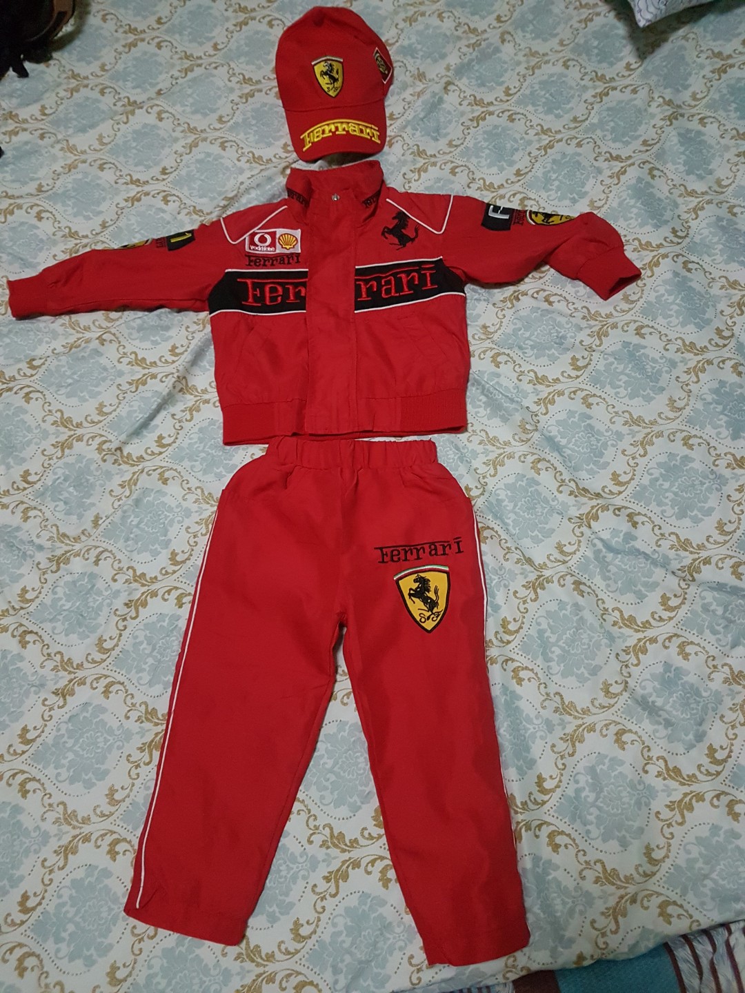 Ferrari outfit hotsell