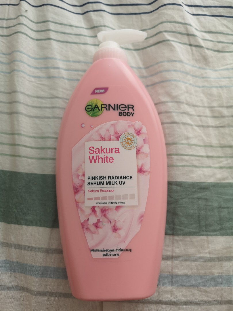 Garnier Body Sakura white pinkish Radiance Serum Milk UV ...