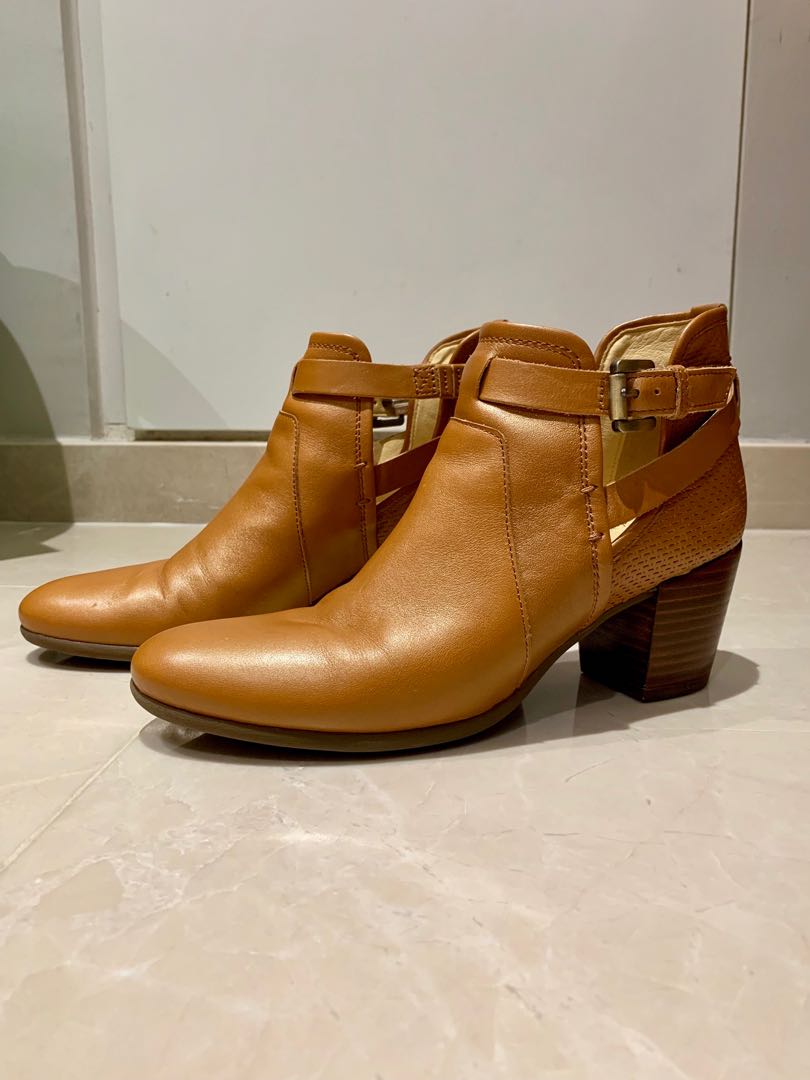 Geox Respira Leather Boots in Caramel Women's Fashion, Footwear, Boots on Carousell