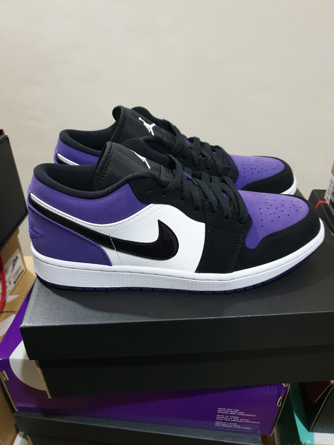 j1 purple court low
