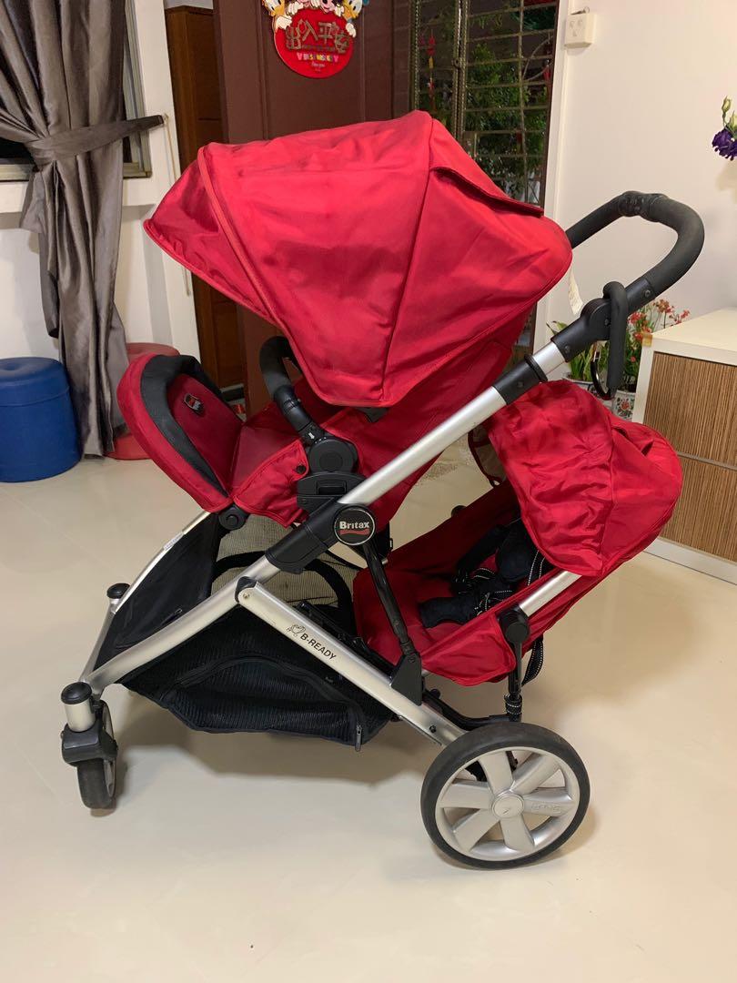 Preloved double pram Britax Babies Kids Going Out