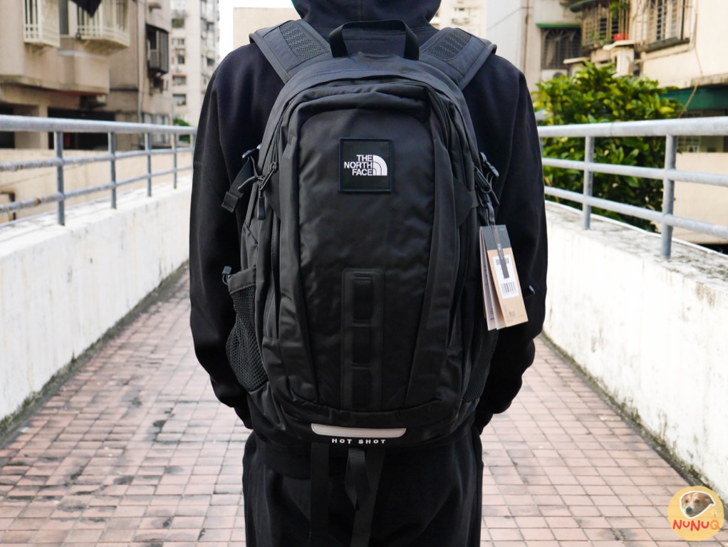 The north online face 30l