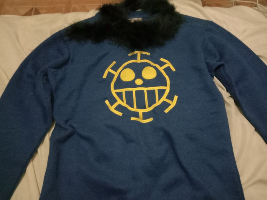 Sweater trafalgar law sale