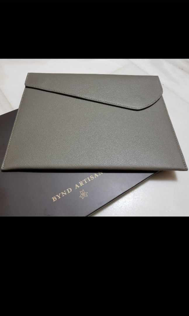 personalised leather holdall
