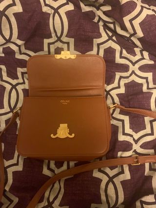 (Category: ) located in . Submitted by lola.22 (Listing ID 276146964, Image 1). Description: .