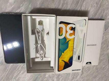 Selling Samsung A30
