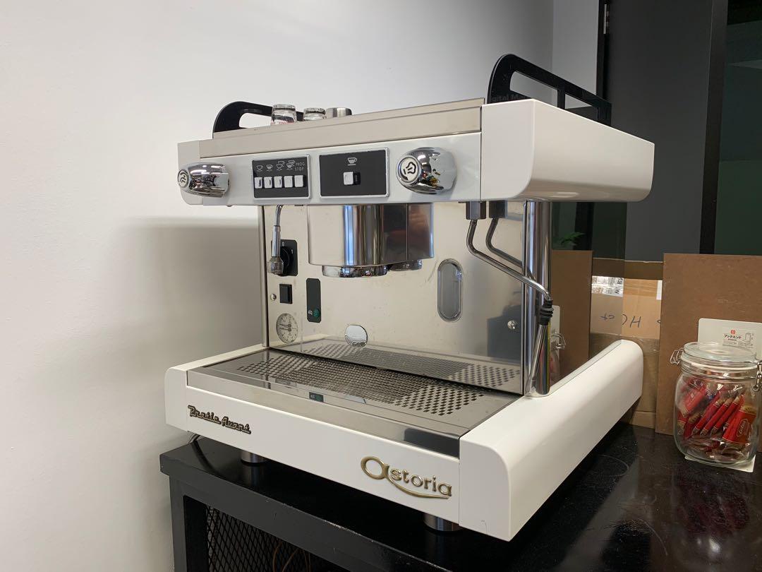 Astoria Pratic Avant Coffee Machine and 