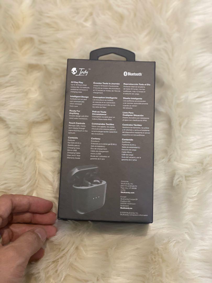 Skullcandy connected best sale not tied down