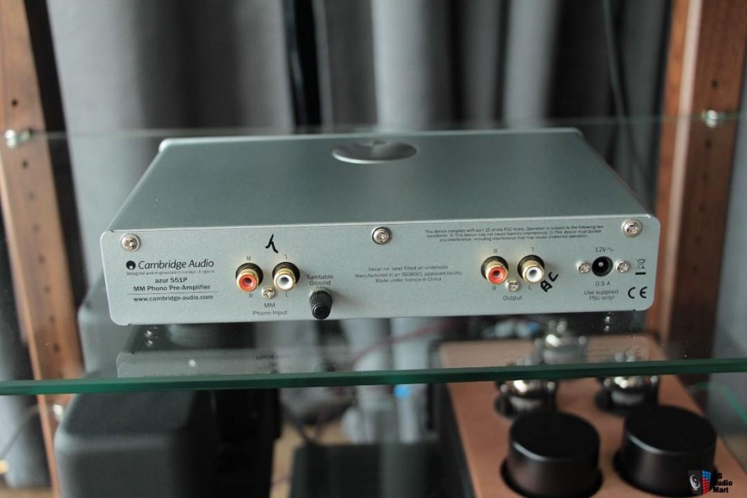 Cambridge Audio Azur 551P Phono preamplifier for moving