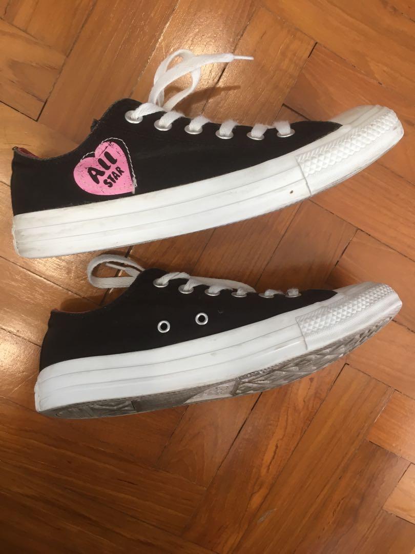 love heart converse low tops