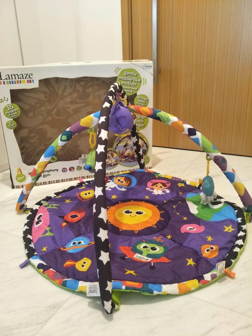 lamaze space play mat