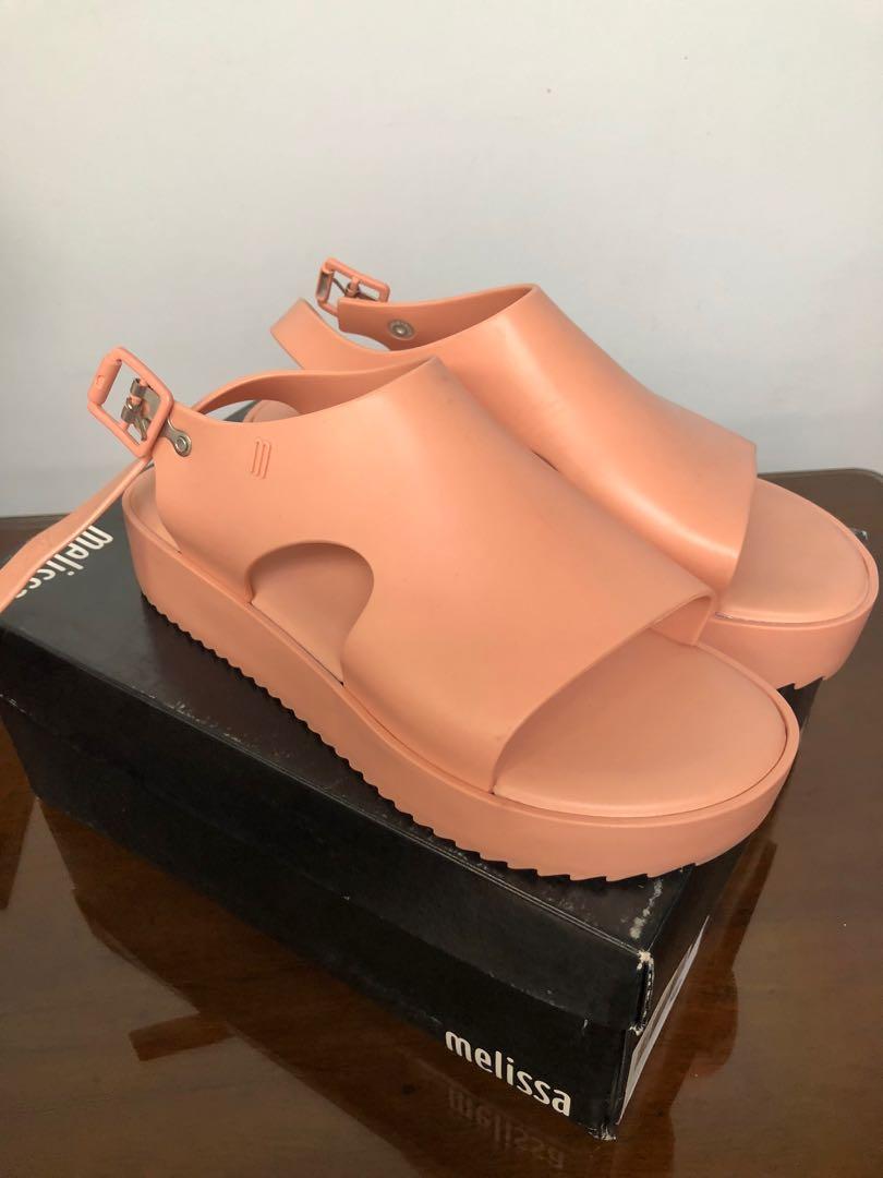 Melissa Chunky Sandals / Hotness AD (Category: Sandals) located in Las Pinas. Submitted by abnin (Listing ID 276178154, Image 1). Description: Used once only Us8– 24-24.5cm.