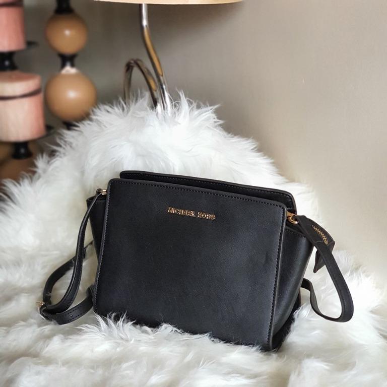 Michael Kors Selma Mini Saffiano Leather Crossbody Bag Black