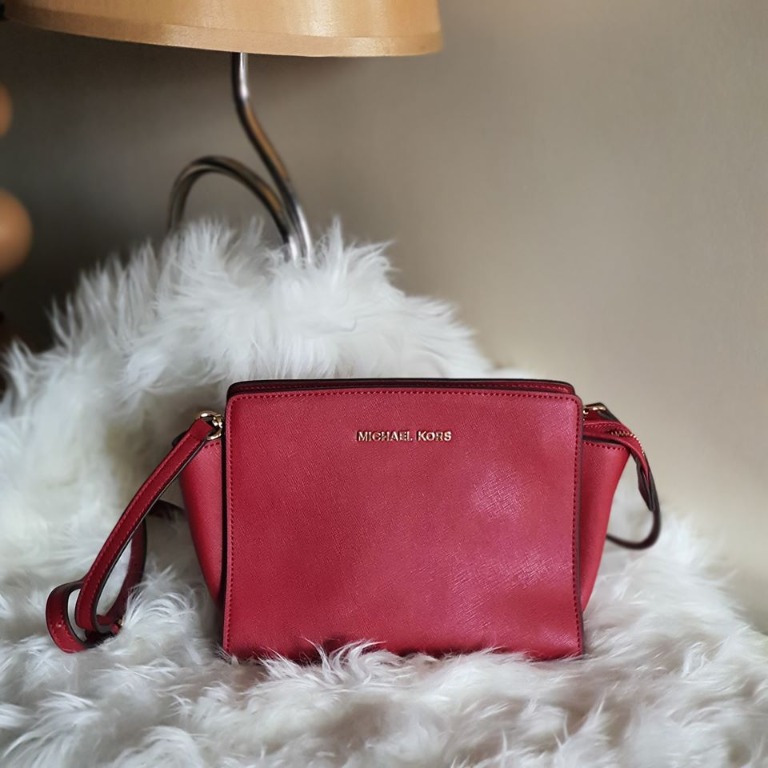 michael kors selma maroon