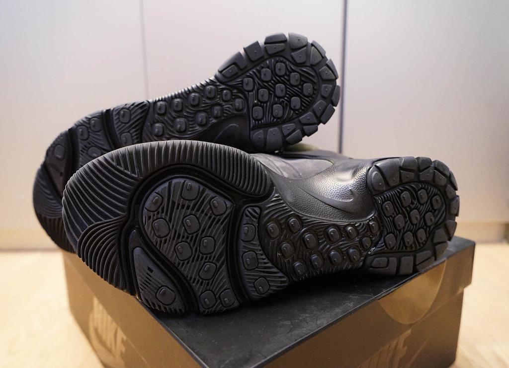 nikelab acg air zoom tallac flyknit boot