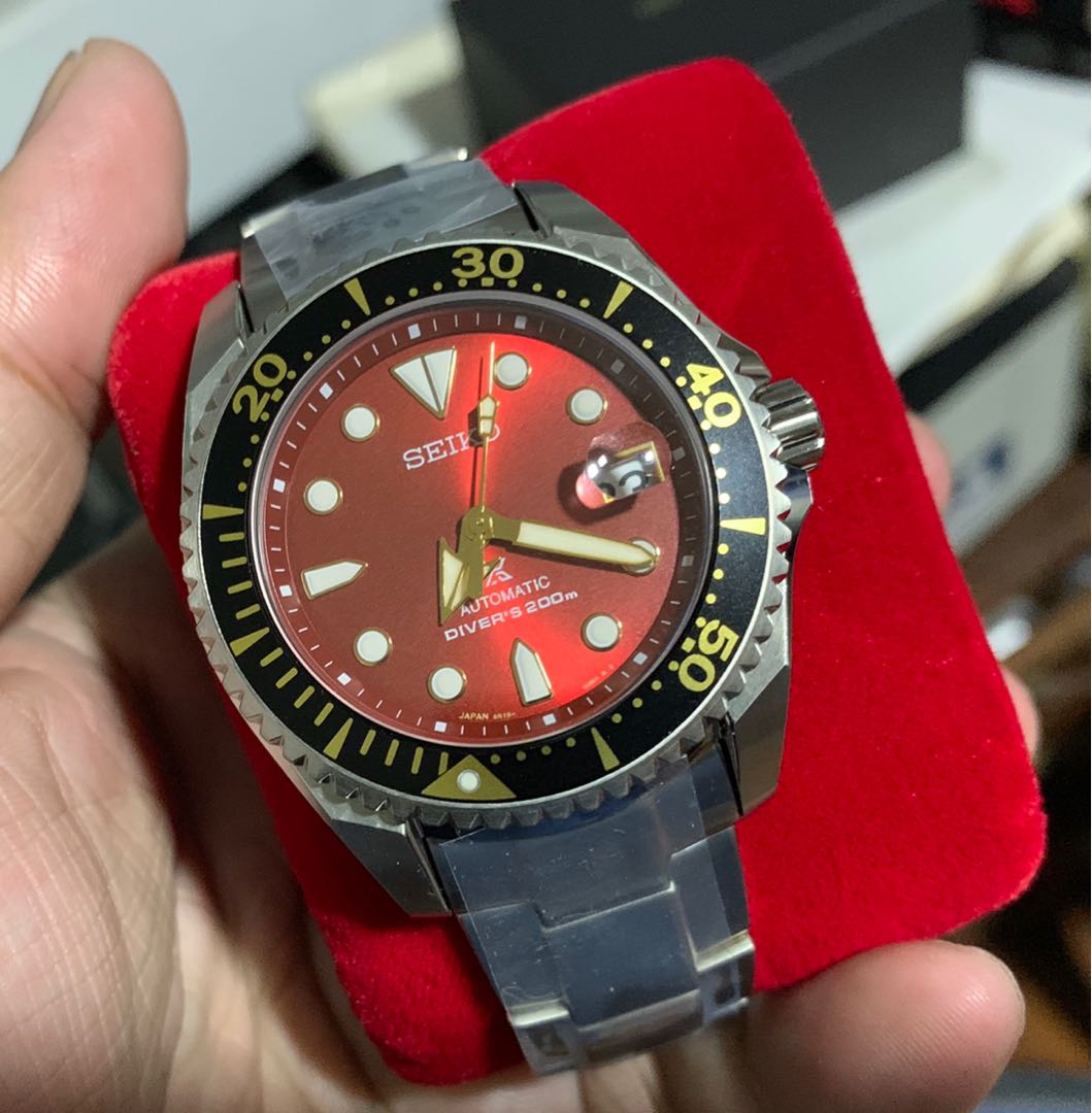 Seiko red shogun zimbe limited, Men's Fashion, Watches & Accessories,  Watches on Carousell