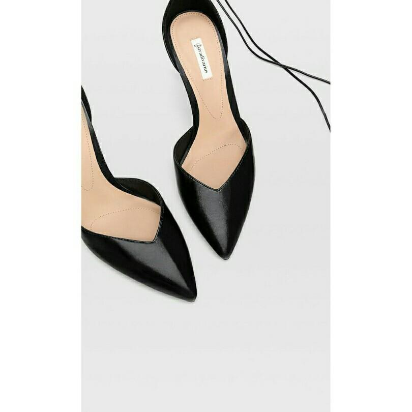 women's black tie shoes