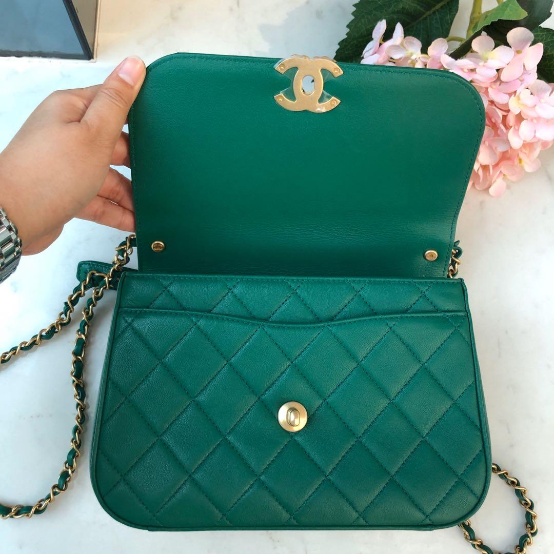 ✖️SOLD!✖️ Superb Deal! Chanel Infinity Handle Small Flap in Emerald Green  Grained Lambskin Aged GHW, Luxury, Bags & Wallets on Carousell