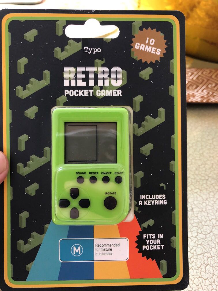 Typo retro pocket gamer clearance review
