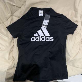 Adidas 女排汗上衣（打對折