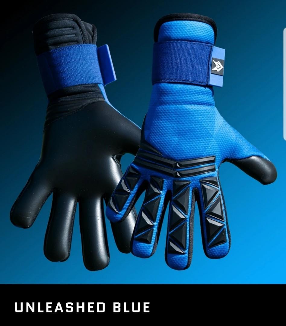 BNWT 1YNX Goalkeeper Gloves Unleashed Blue Size 8