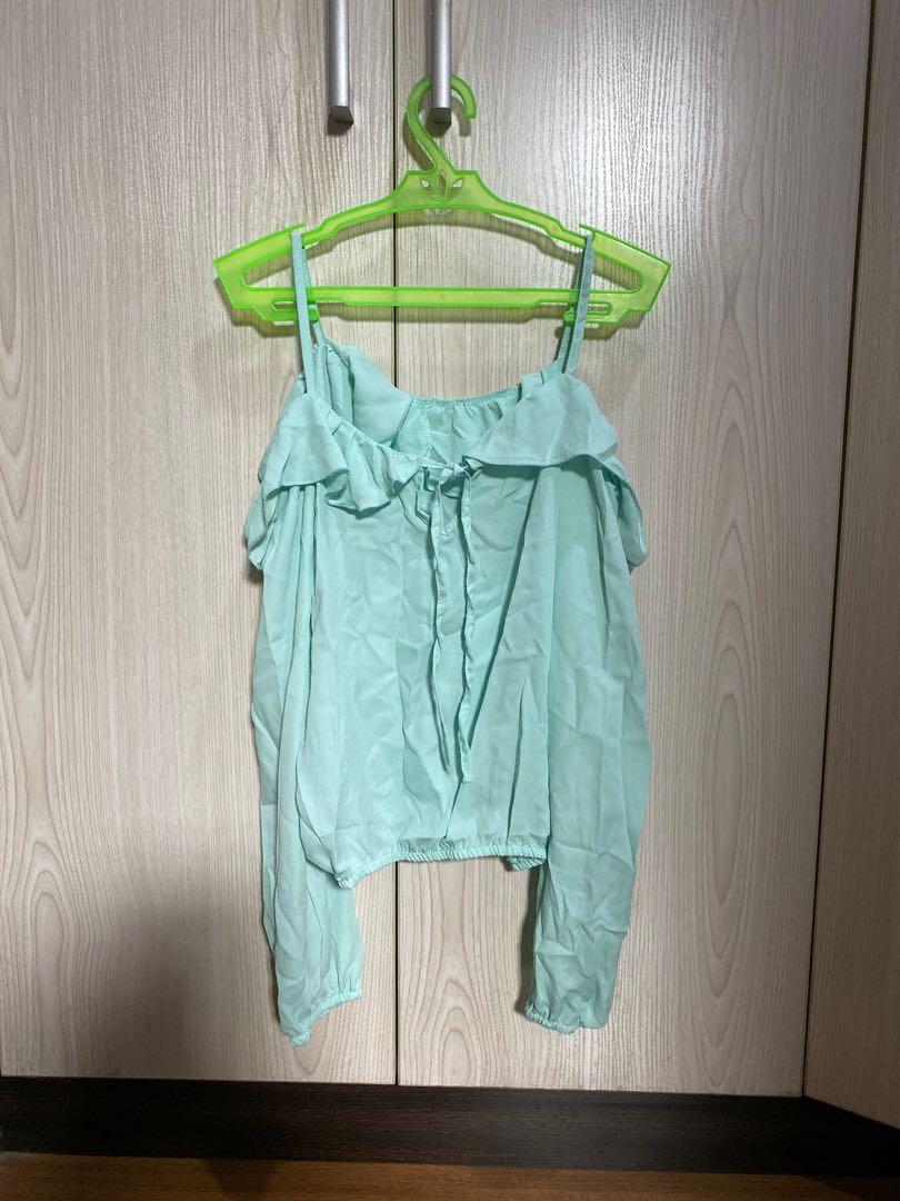 (BRAND NEW) Trendy Mint colored Top (Category: Others Tops) located in Quezon City. Submitted by cornerstone_ph (Listing ID 276323269, Image 1). Description: BRAND NEW NO DAMAGE.