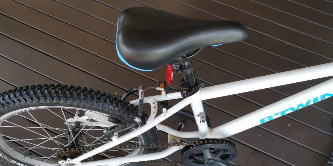 Btwin racing deals boy 300 price
