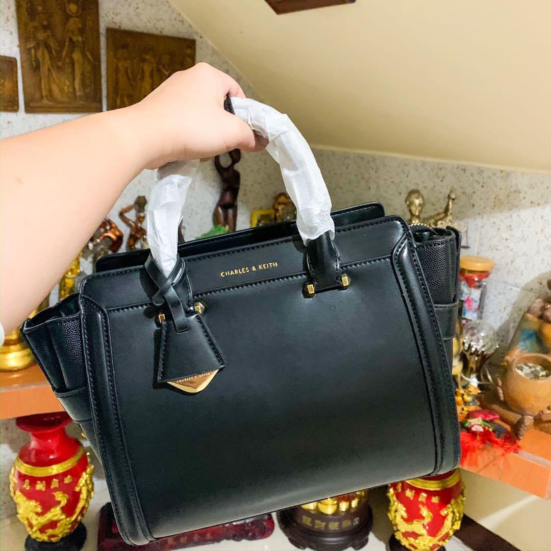 Charles & keith deals structured trapeze bag