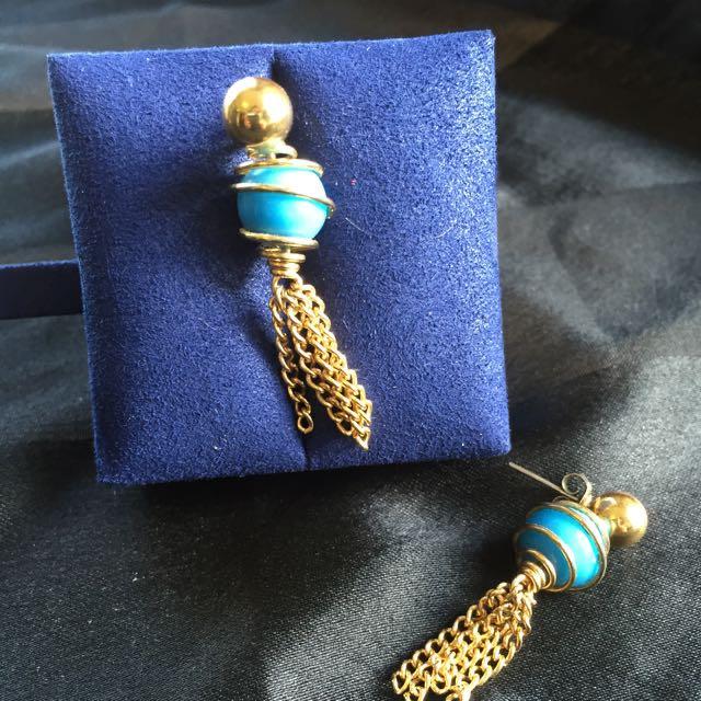 Cute vintage earrings outlet