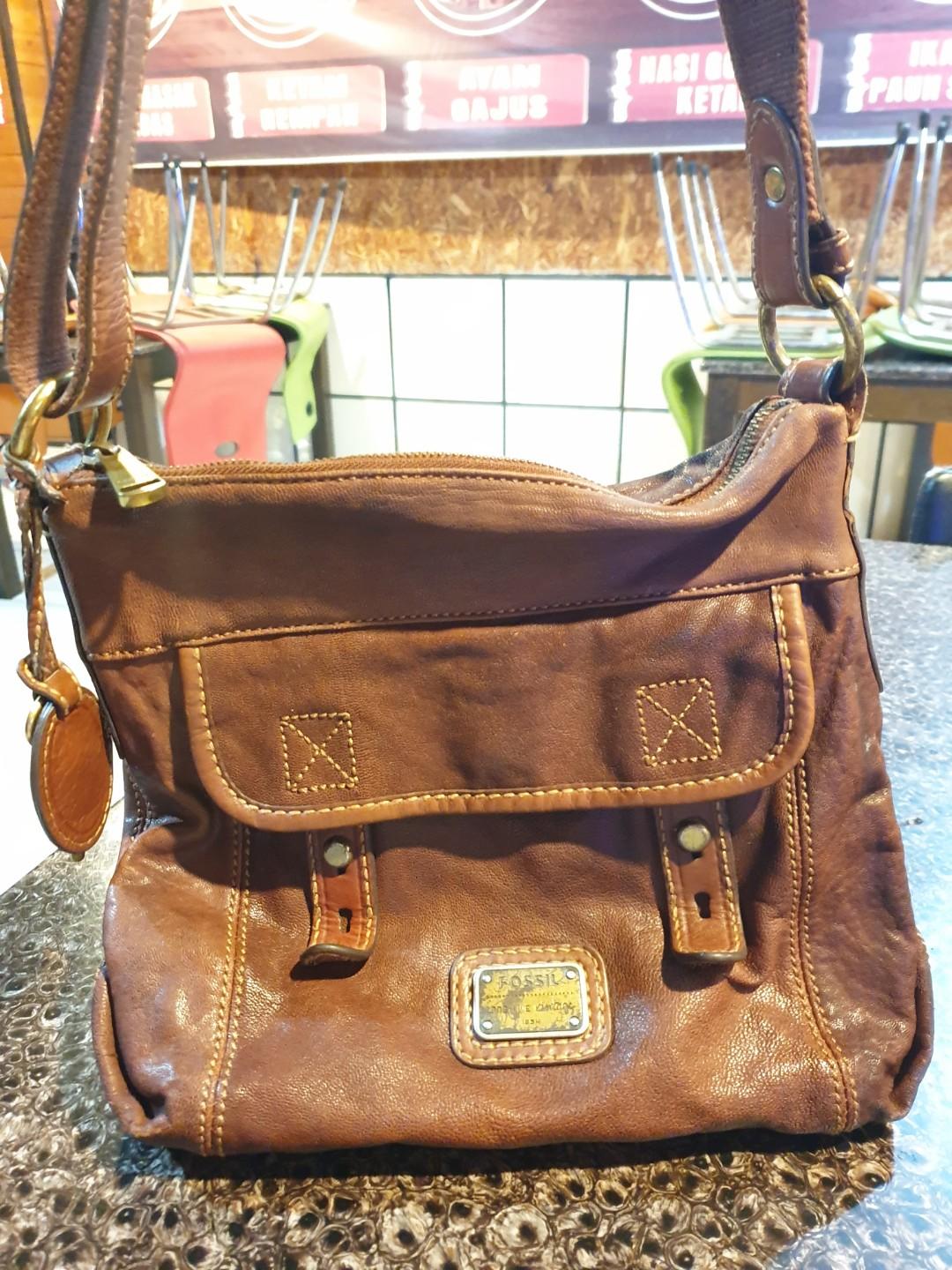 Fossil long 2025 live vintage 1954