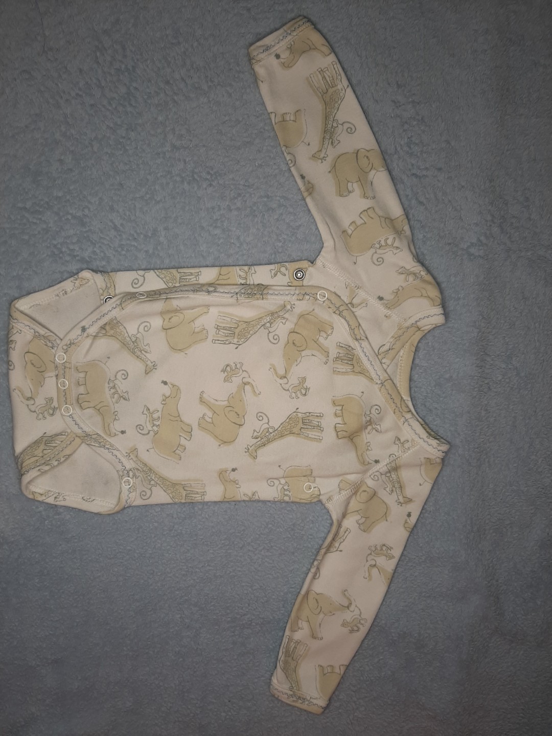 Newborn onesie wrap around, Babies & Kids, Babies & Kids Fashion on