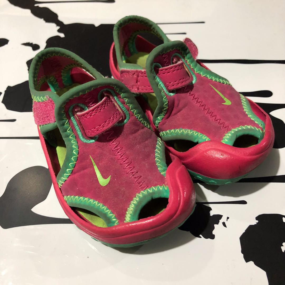 nike baby sandals