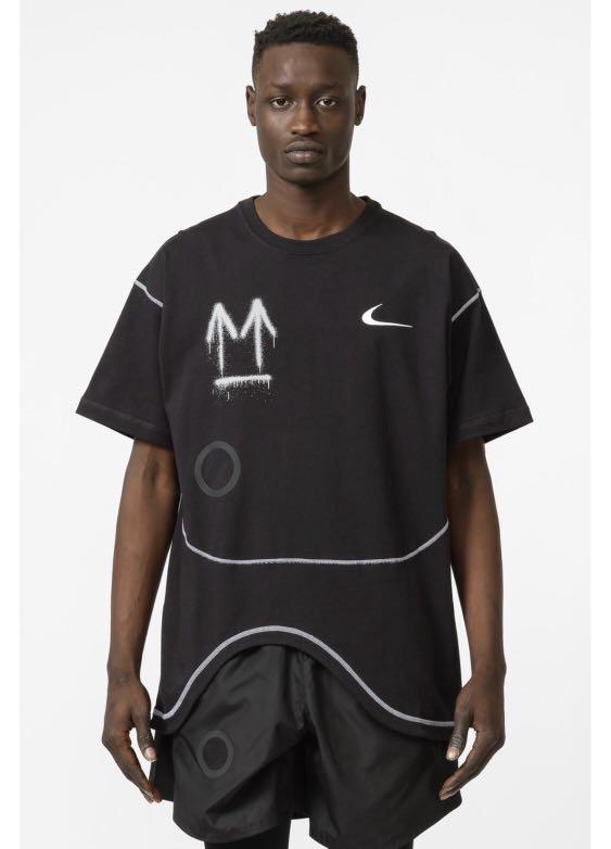 White nike shop gym top