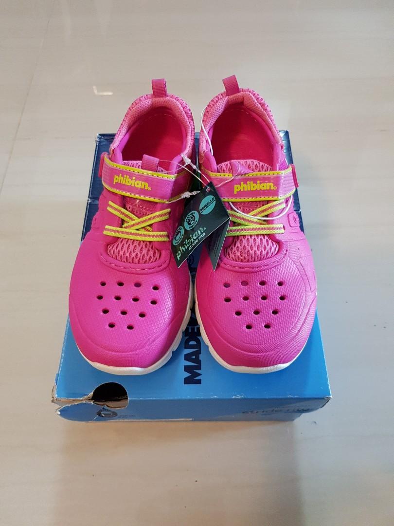 Stride rite girl shoes on sale store
