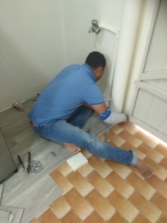 vinyl tiles installation and painting services62863076682627113