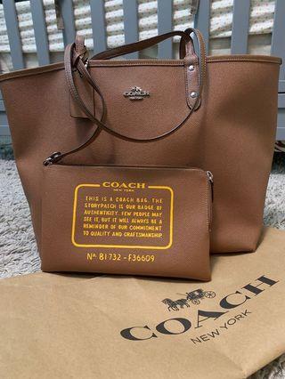 Coach tote