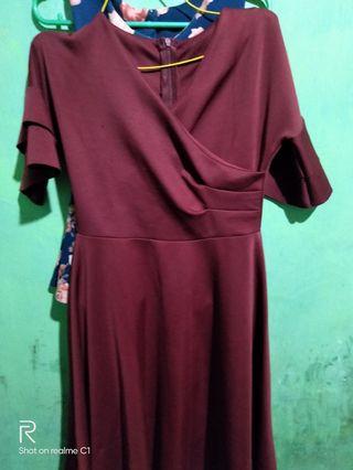 Dress maroon