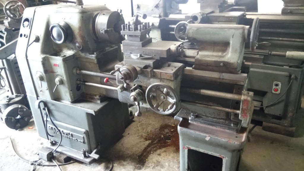 1 UNIT LATHE MACHINE, Commercial & Industrial, Industrial Equipment on ...