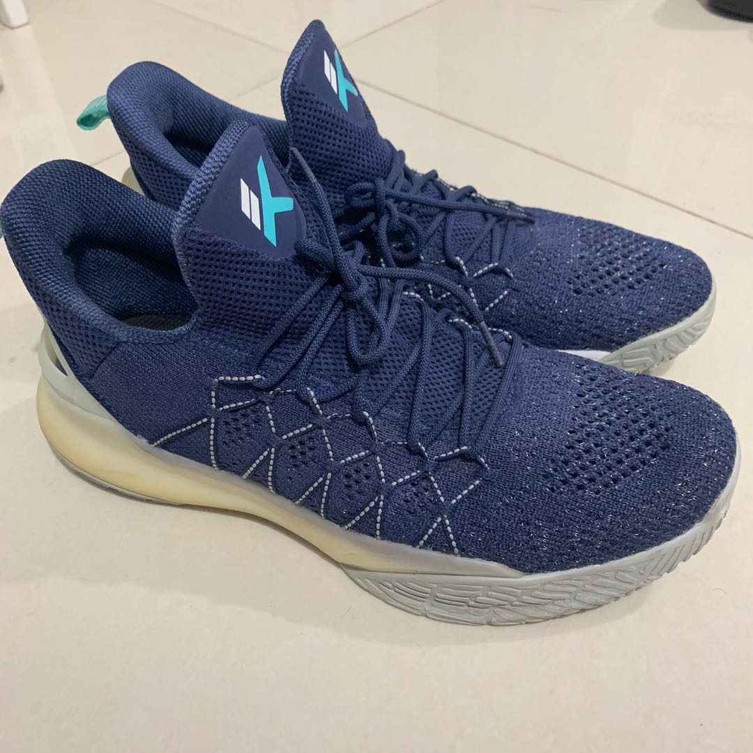 Anta KT Light 3 Mens size 10.5